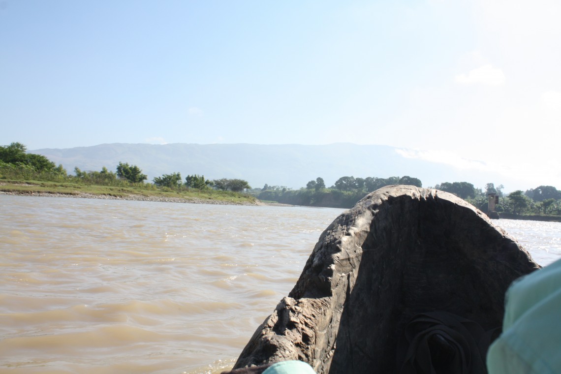 Hand Carved Boat to Balumette